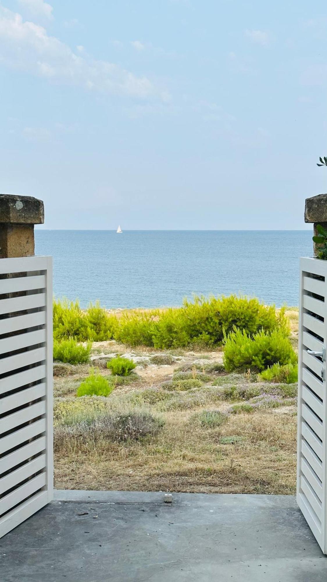 Sunset Bay Bed & Breakfast Torre Suda Ngoại thất bức ảnh
