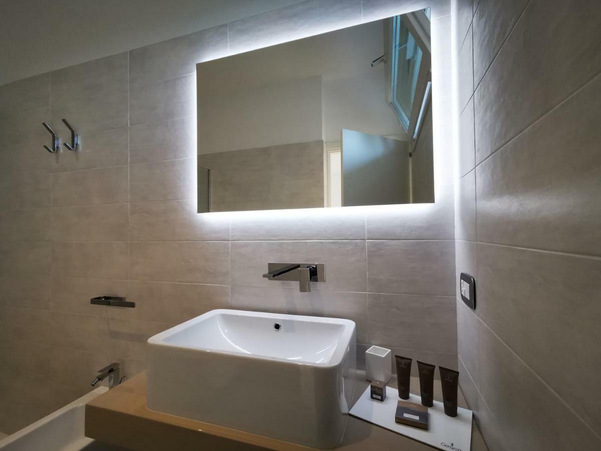 Sunset Bay Bed & Breakfast Torre Suda Ngoại thất bức ảnh