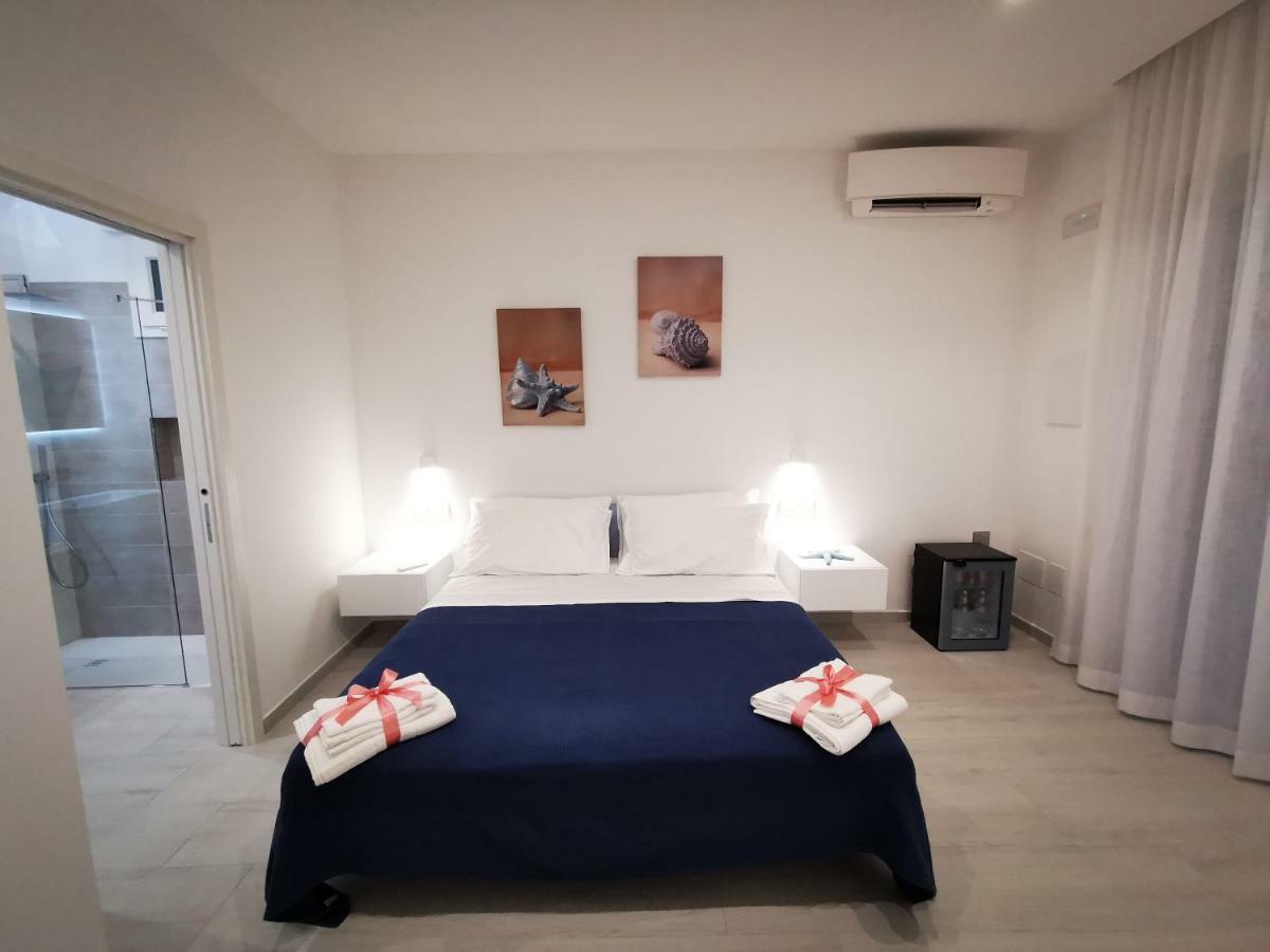 Sunset Bay Bed & Breakfast Torre Suda Ngoại thất bức ảnh